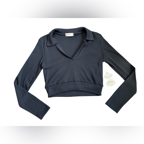 Altar’d State Black Ribbed Collared Crop Top Long Sleeve NWT Small - Picture 2 of 6